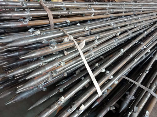 双层隧道小导管